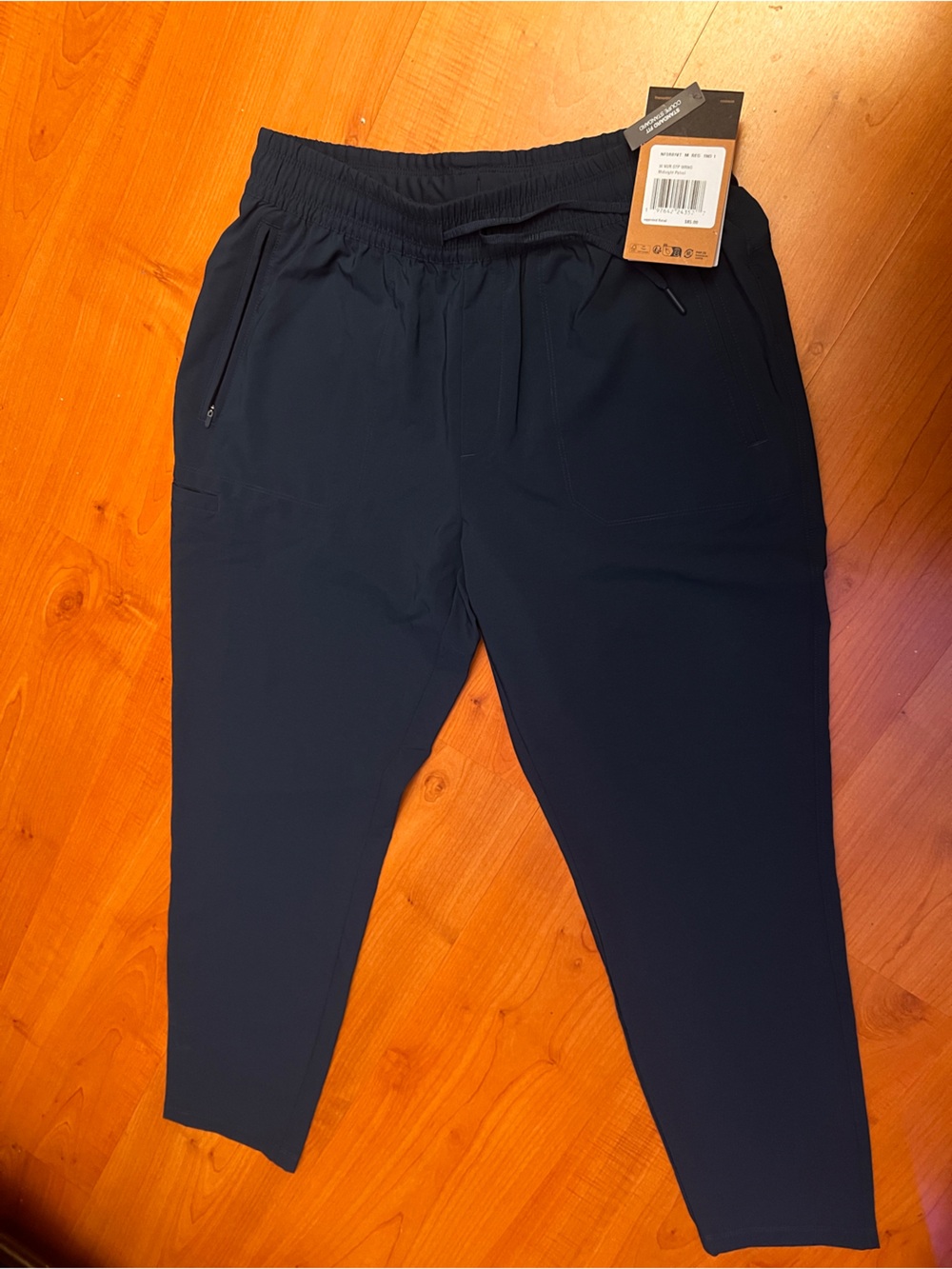The North Face Women's Black Lightweight Joggers standard fit green